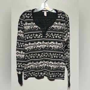 Victoria Secret Snowflake Fair Isle Thermal Pajama Top Black & White XL